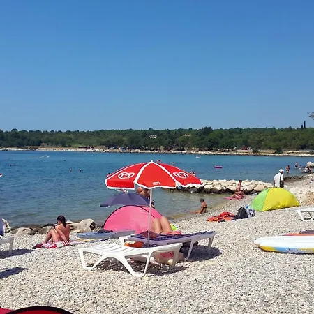 Family-friendly With Swimming Pool Stranici, Porec - 24558 شقة *