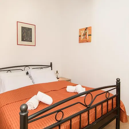 شقة Family-friendly With Swimming Pool Stranici, Porec - 24558 Nova Vas (Porec)