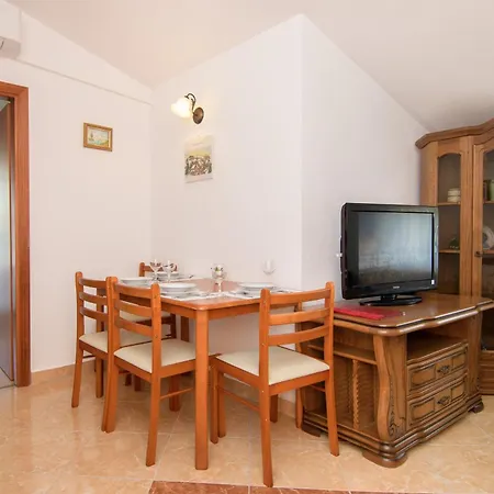 شقة Family-friendly With Swimming Pool Stranici, Porec - 24558 *