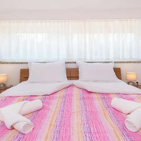 Family-friendly With Swimming Pool Stranici, Porec - 24558 شقة Nova Vas (Porec)